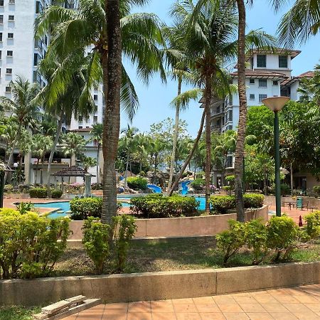 Gracious ~ Walking Distance To See, Shop And Eat Malacca Eksteriør billede