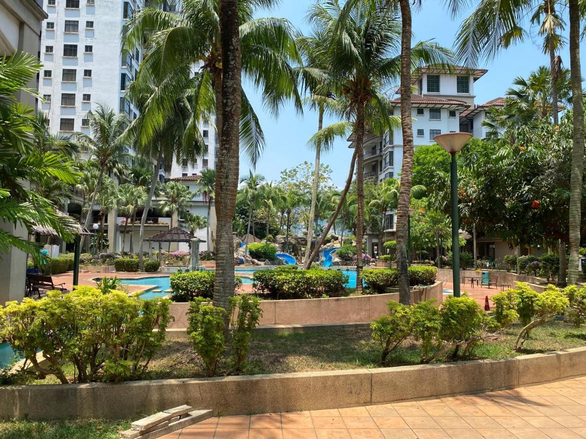 Gracious ~ Walking Distance To See, Shop And Eat Malacca Eksteriør billede